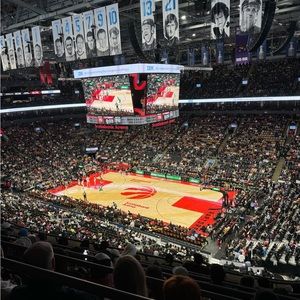 Meet your Posher, Max